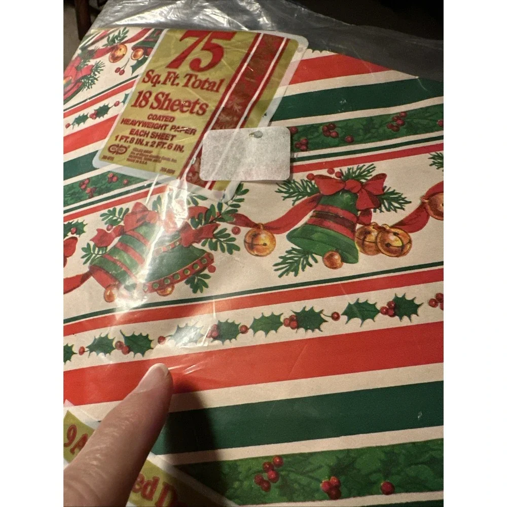 Lot‎ Of Vtg Retro Christmas Wrapping Paper 18 Sheets 9 Fun Patterns! Sealed 75sf